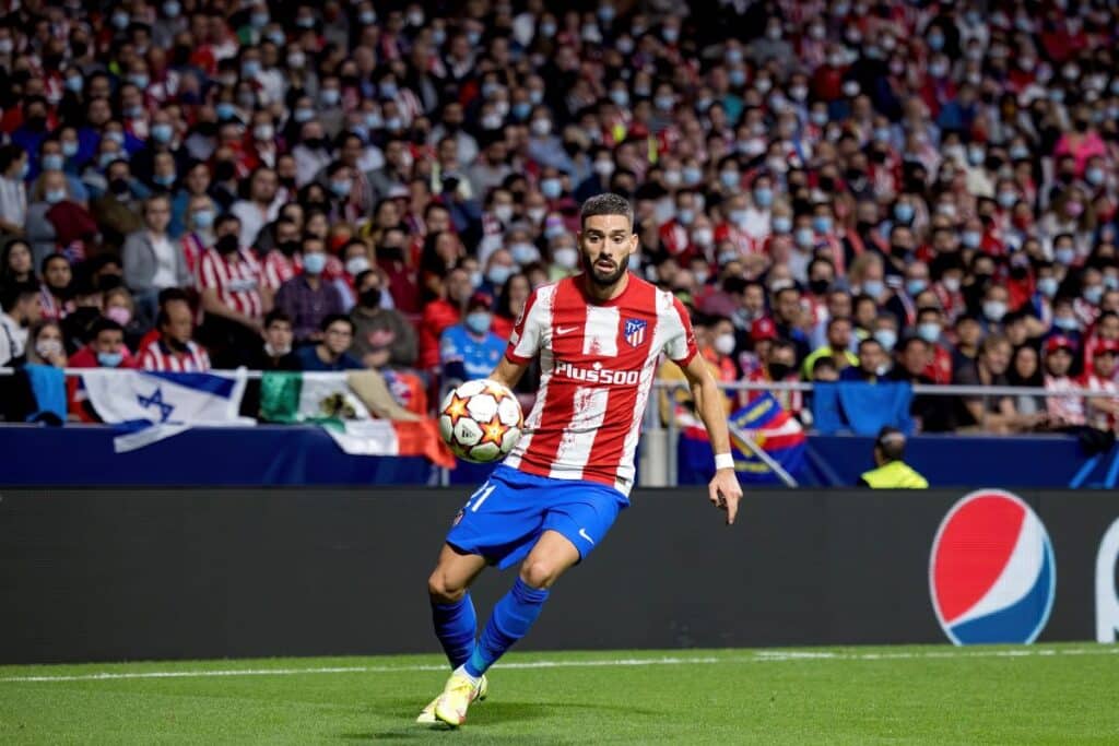 Atletico Madrid & Avis